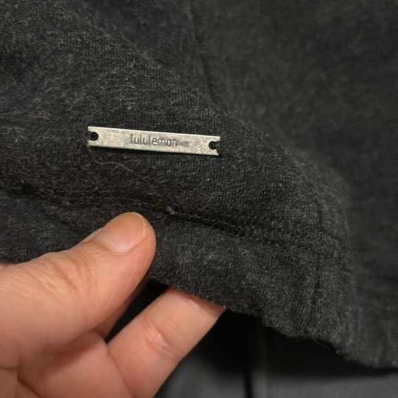 Lululemon gratitude wrap - Picture 3 of 5